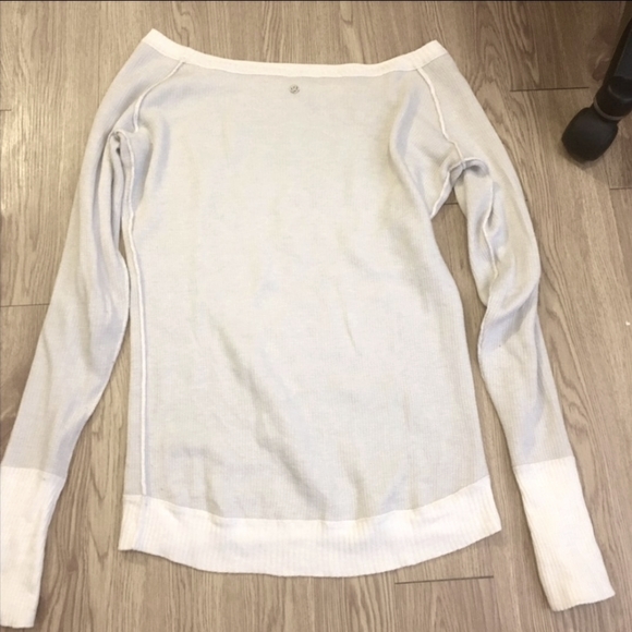 EUC LULULEMON TIME FOR CHAI REVERSIBLE SWEATER - Picture 3 of 3